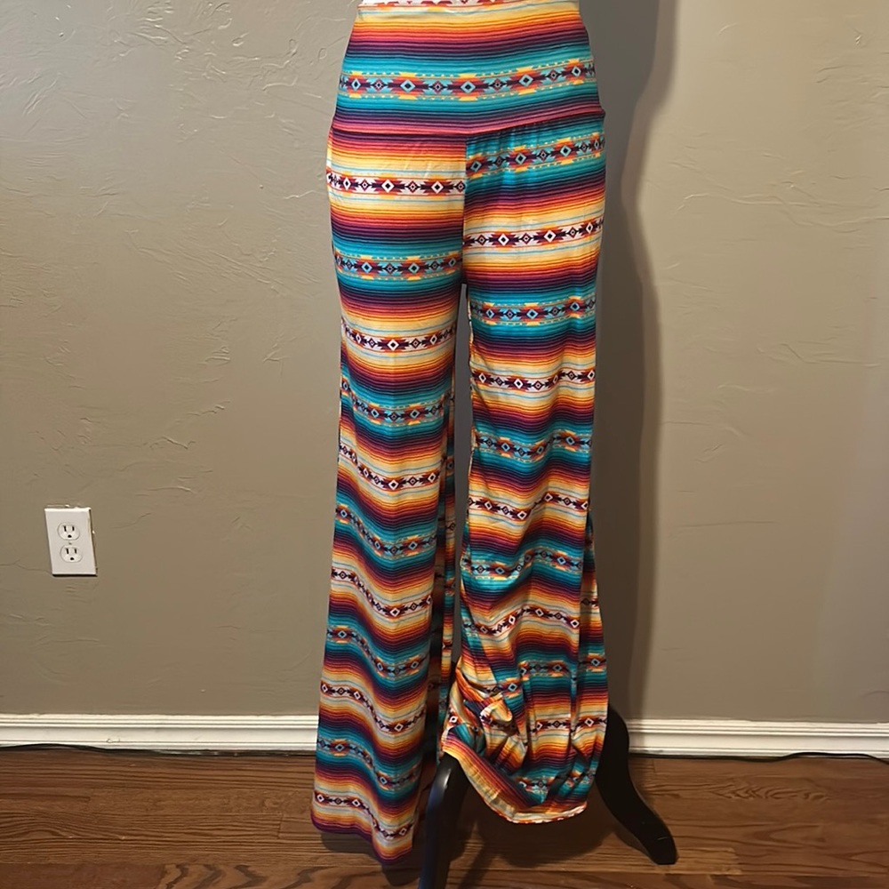 Crazy train, flare pants